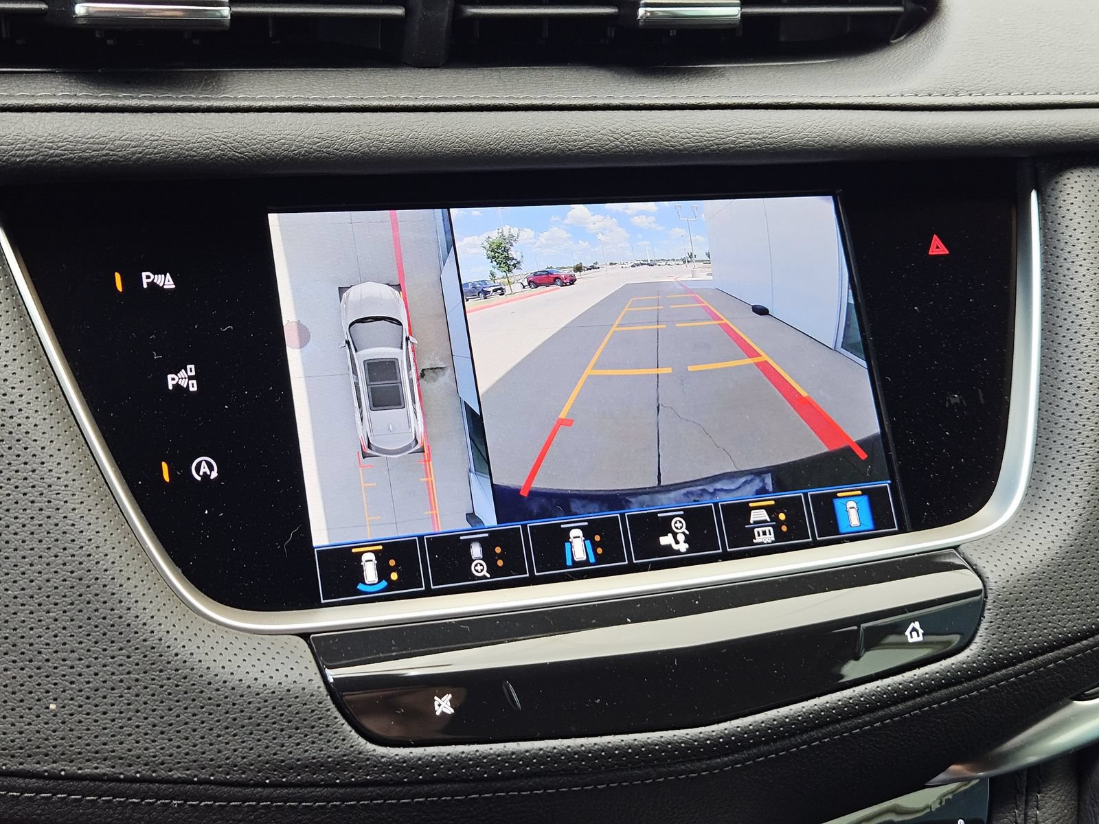 New 2026 Cadillac XT5 Premium Luxury w/ Driver Assist Package FWD image 20