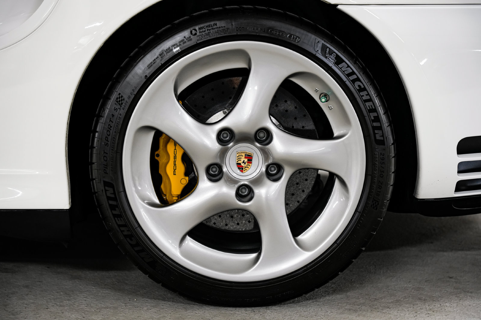 Used 2005 Porsche 911 Turbo S AWD/4WD image 46
