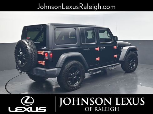 Used 2019 Jeep Wrangler Unlimited Sport AWD/4WD image 9