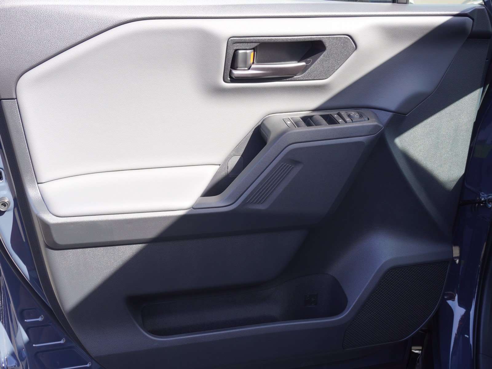 New 2026 Toyota RAV4 SE AWD/4WD image 18