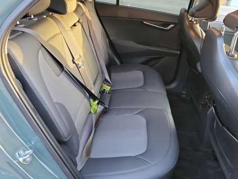 Used 2025 Kia Niro Wind image 23