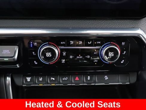 Used 2024 GMC Sierra 2500 Denali w/ Denali Reserve Package AWD/4WD image 4