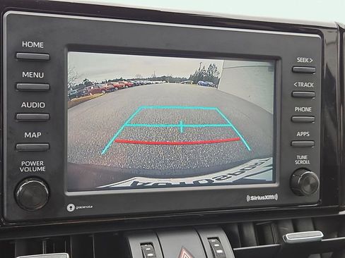 Used 2021 Toyota RAV4 XLE Premium image 29