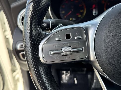 Used 2023 Mercedes-Benz C 300 Coupe image 11