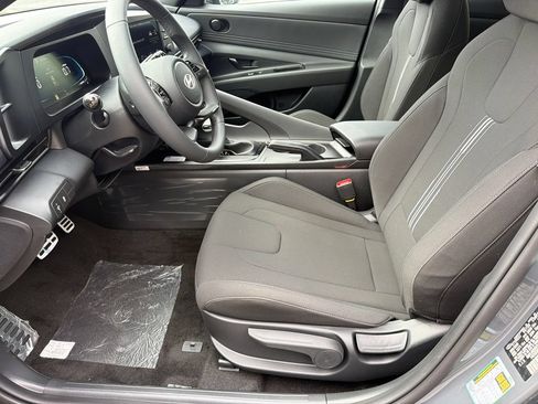 New 2026 Hyundai Elantra Sport FWD image 10