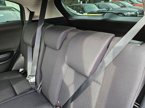 Used 2018 Honda HR-V LX image 21