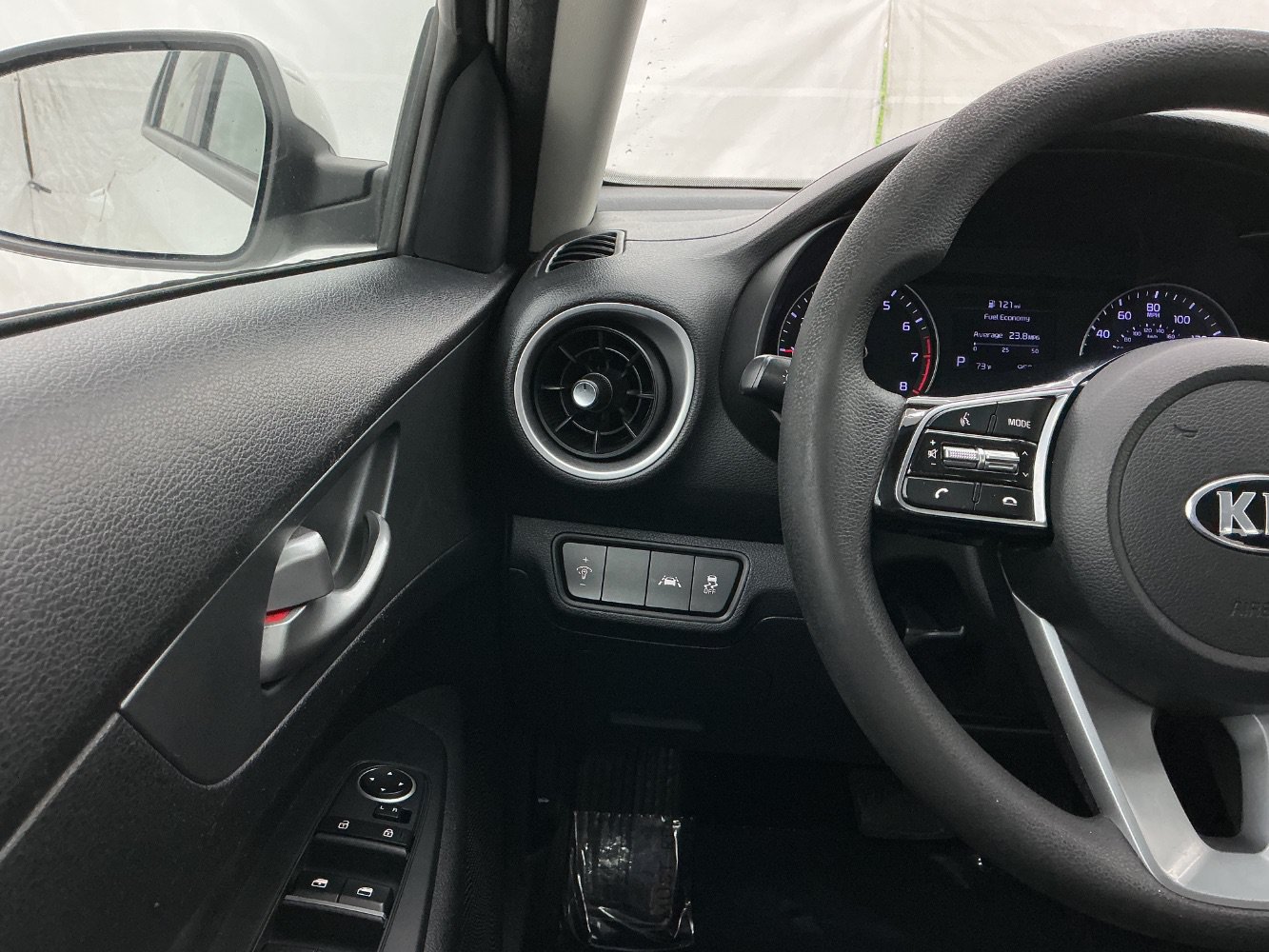 Used 2020 Kia Forte LXS FWD image 32