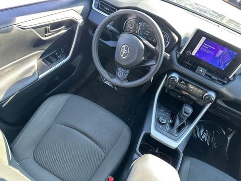 Used 2023 Toyota RAV4 LE image 18