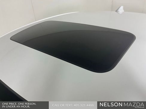 Used 2019 Honda Accord Sport image 11