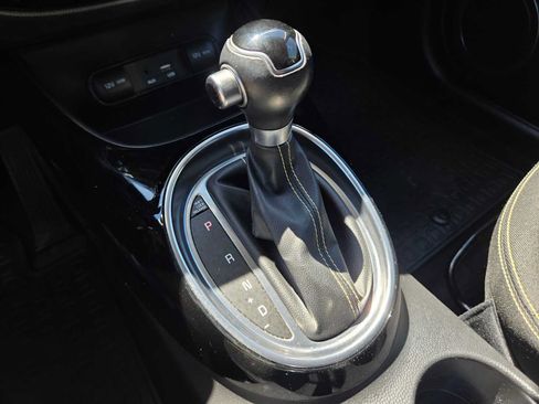 Used 2016 Kia Soul + w/ Audio Package FWD image 30