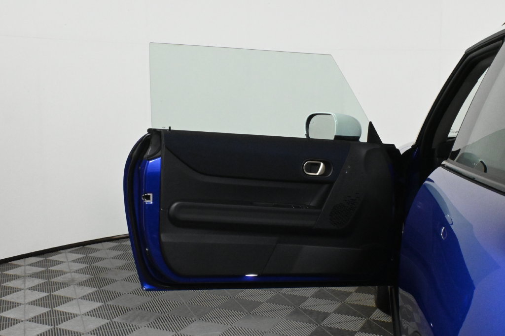 Certified 2025 MINI Cooper S FWD image 28