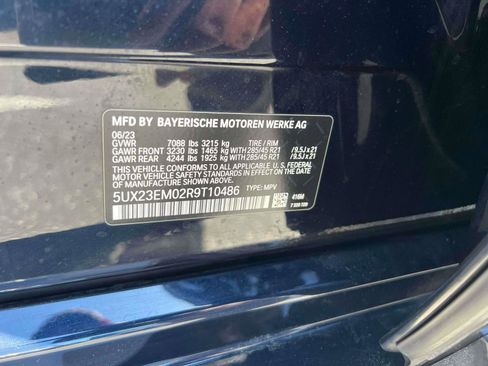 Used 2024 BMW X7 xDrive40i w/ M Sport Package AWD/4WD image 24