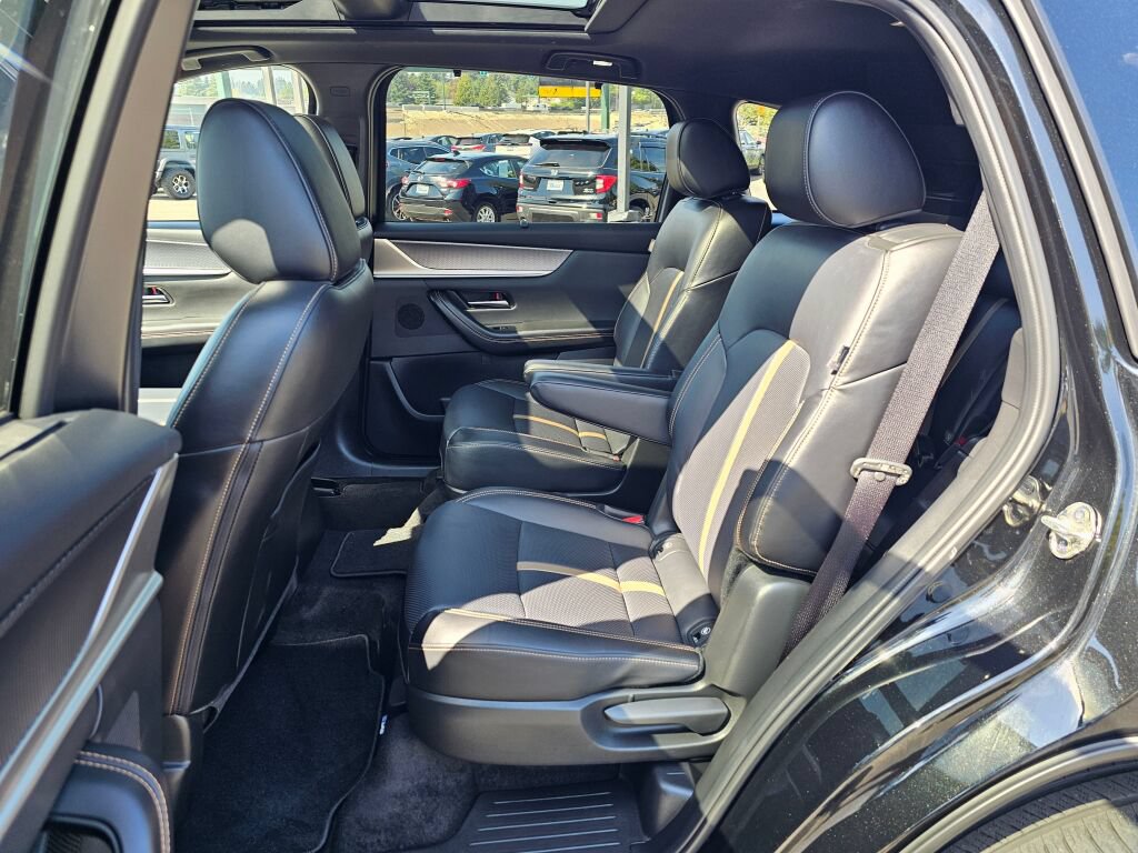 Certified 2025 MAZDA CX-90 Plug-In Hybrid w/ Premium Plus AWD/4WD image 23