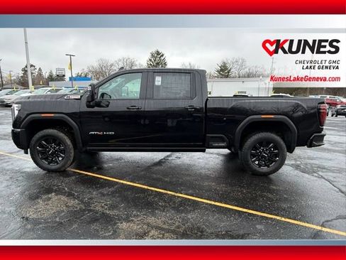 New 2026 GMC Sierra 2500 AT4 w/ AT4 Premium Plus Package AWD/4WD image 9