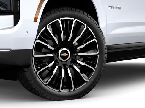 New 2026 Chevrolet Tahoe High Country AWD/4WD image 39
