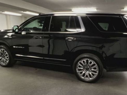 Certified 2024 GMC Yukon Denali Ultimate AWD/4WD image 6