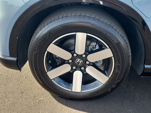 Used 2024 Honda Prologue Touring image 11