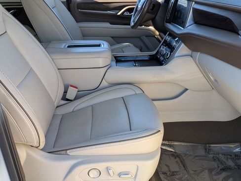 Used 2021 GMC Yukon XL Denali image 39