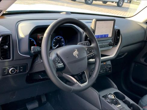 Used 2024 Ford Bronco Sport Heritage w/ Heritage Convenience Package image 16