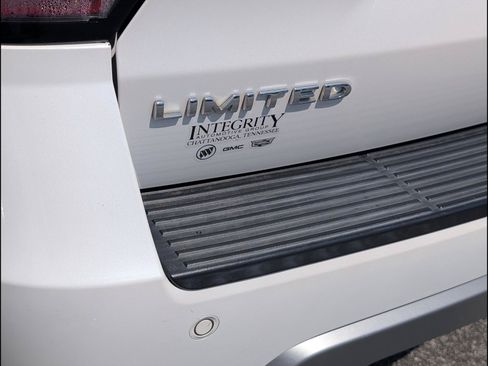 Used 2019 Ford Expedition Limited w/ Equipment Group 302A RWD image 23