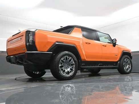 Used 2024 GMC Hummer EV 3X AWD/4WD image 32