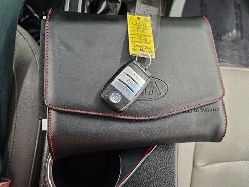 Used 2015 Kia Optima EX FWD image 24