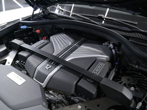 Used 2025 Rolls-Royce Cullinan image 62