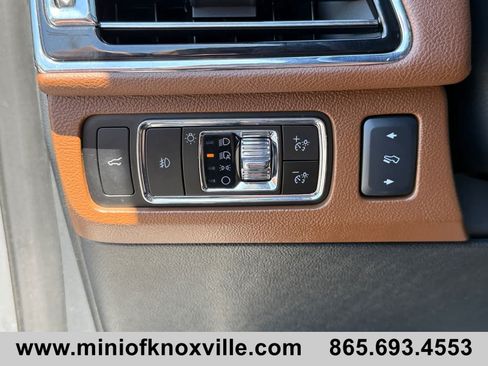 Used 2024 Lincoln Navigator L Reserve AWD/4WD image 26