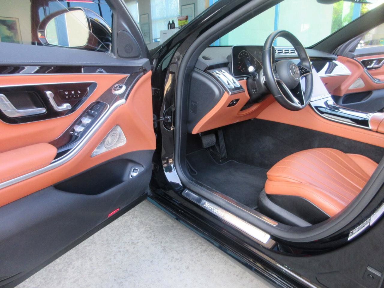 Used 2023 Mercedes-Benz S 500 4MATIC image 6