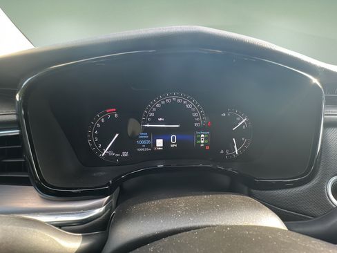 Used 2019 Cadillac XT5 Premium Luxury FWD image 14