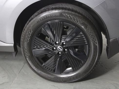 Certified 2026 Nissan Murano SV w/ Cargo Package AWD/4WD image 15