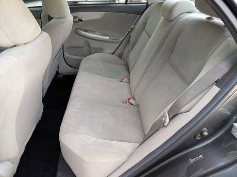 Used 2011 Toyota Corolla LE FWD image 24
