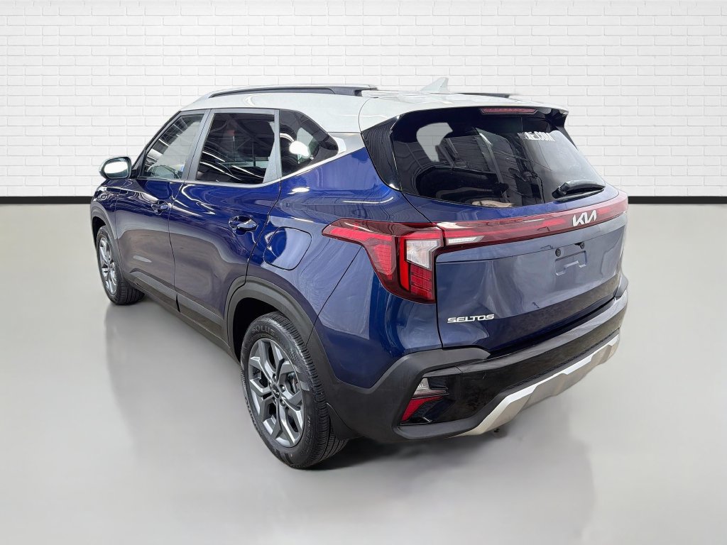 Used 2024 Kia Seltos S AWD/4WD image 7