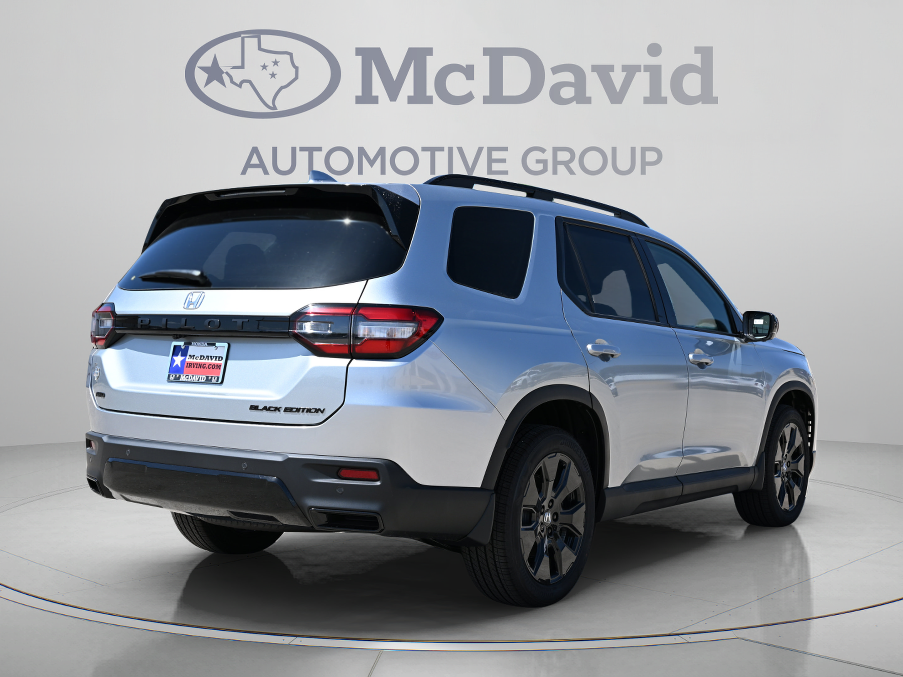 New 2026 Honda Pilot Black Edition image 6