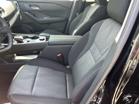 New 2026 Nissan Rogue SV AWD/4WD image 15