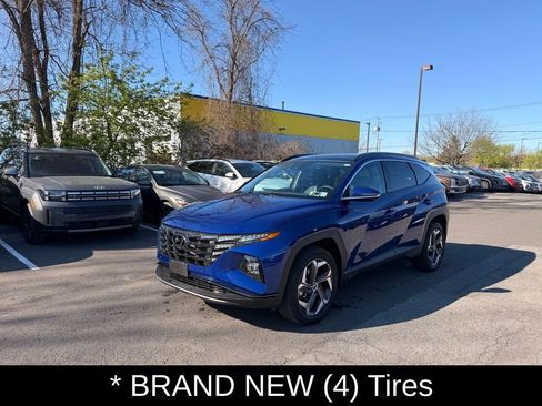 Certified 2023 Hyundai Tucson Limited AWD/4WD image 7