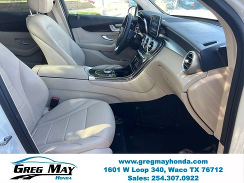 Used 2019 Mercedes-Benz GLC 300 image 12