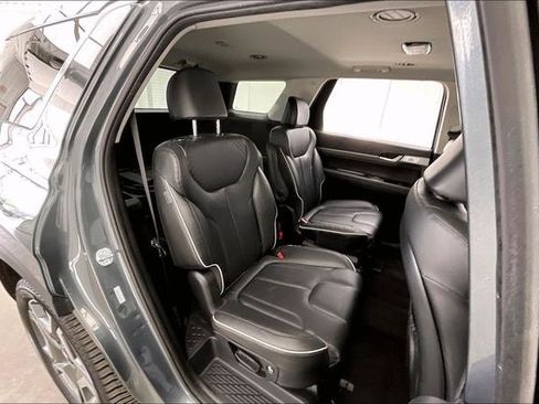 Certified 2023 Hyundai Palisade SEL w/ Premium Package AWD/4WD image 19