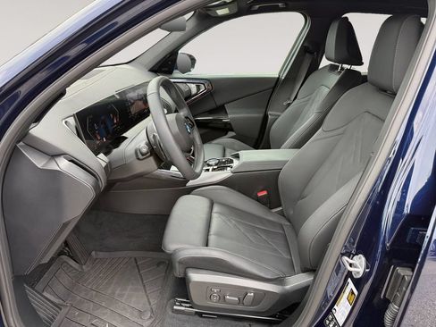 Certified 2026 BMW X3 xDrive30i AWD/4WD image 2