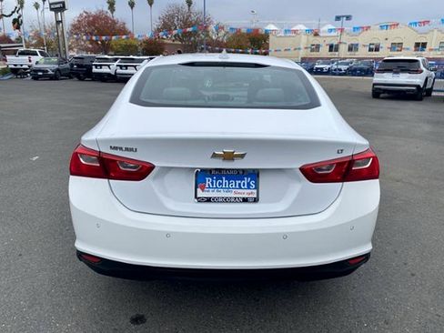 Used 2024 Chevrolet Malibu LT image 15