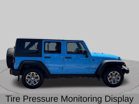 Used 2018 Jeep Wrangler Unlimited Rubicon w/ Cold Weather Group AWD/4WD image 8
