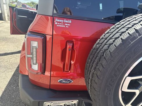 Used 2023 Ford Bronco Outer Banks AWD/4WD image 38