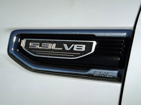 New 2026 GMC Sierra 1500 Denali w/ Denali Reserve Package image 9