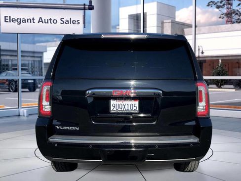 Used 2016 GMC Yukon Denali image 4