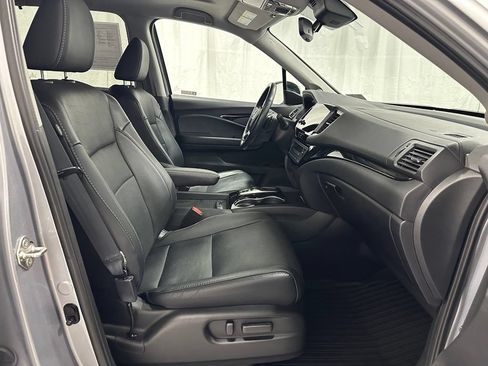 Used 2019 Honda Pilot Elite image 63