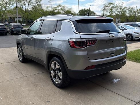 Used 2021 Jeep Compass Limited FWD image 4