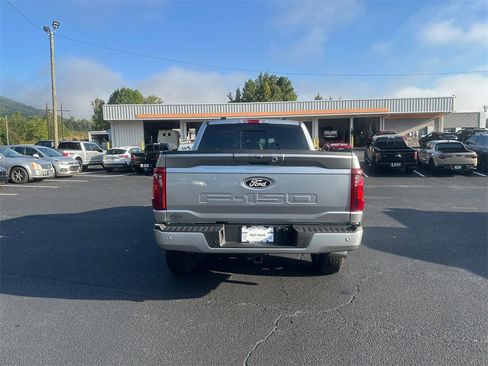 New 2025 Ford F150 XLT w/ Equipment Group 302A MID image 6