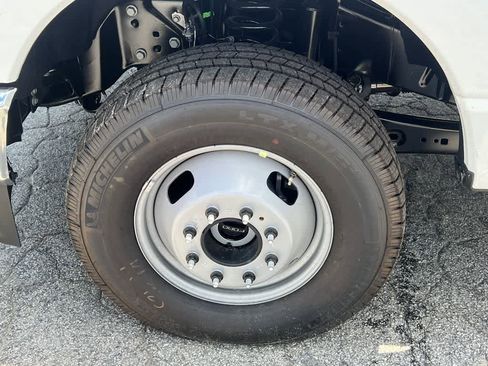 New 2025 Ford F350 XL w/ XL Driver Assist Package image 9