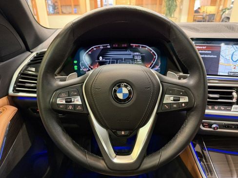 Used 2023 BMW X5 sDrive40i image 11