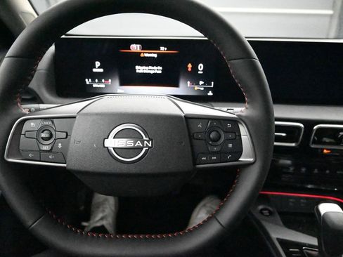 New 2026 Nissan Sentra SR w/ SR Premium Package FWD image 18